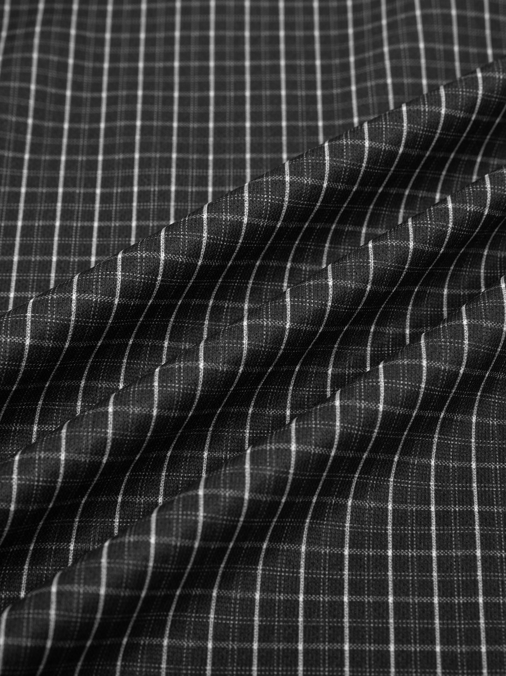 Chopped Visitor Contrast Plaid Hoodie
